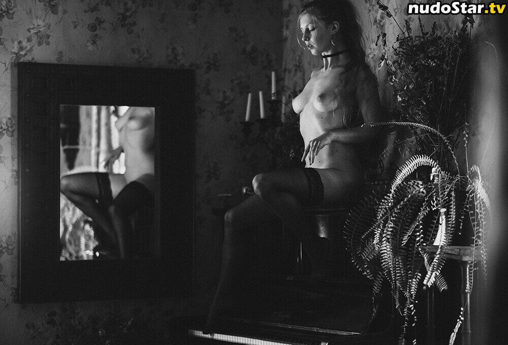 thinloth Слитое Обнаженное Фото OnlyFans #12