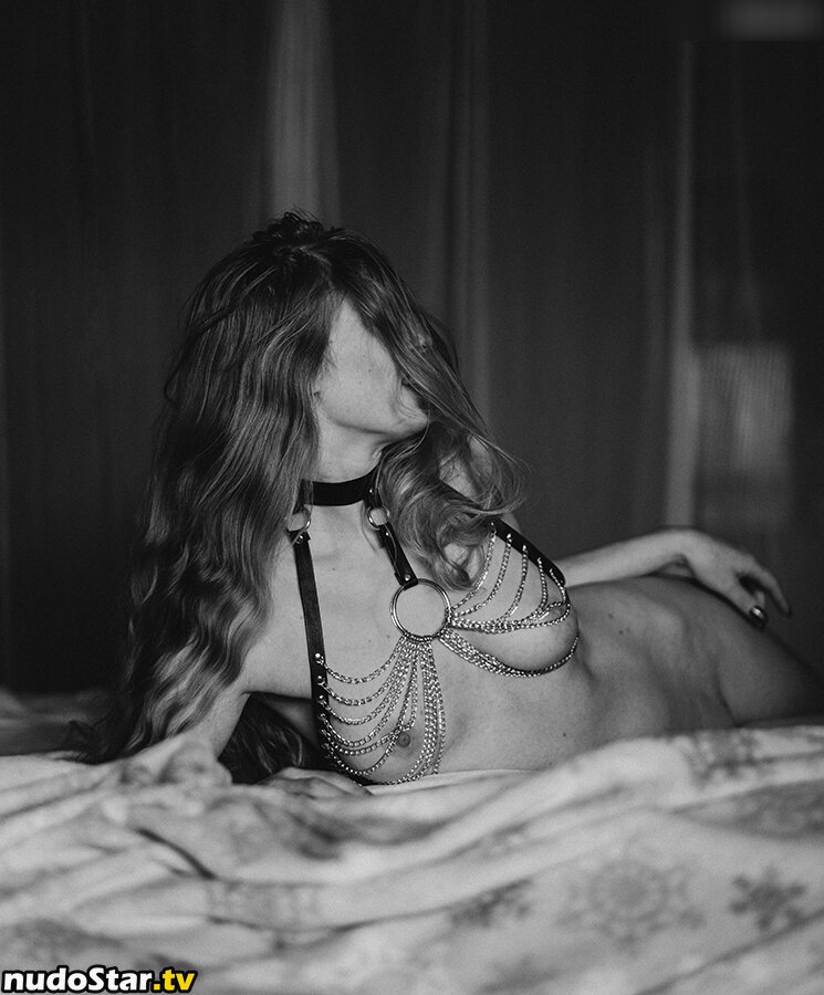 thinloth Слитое Обнаженное Фото OnlyFans #33